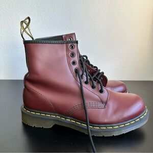 Dr. Martens 1460 Smooth Leather Lace Up Boots in Cherry Red Size: 8